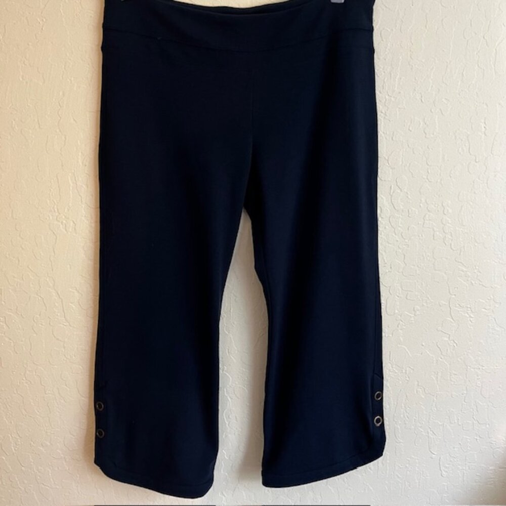 CAbi zippered hoodie/pants, Navy, Sz M, capri/ankle length pants, brass snaps - Picture 4 of 14